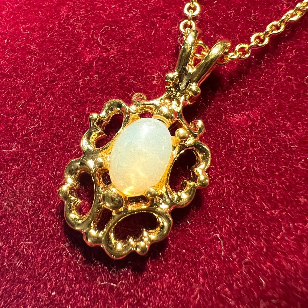 Ornate Goldtone Necklace with Genuine Opal